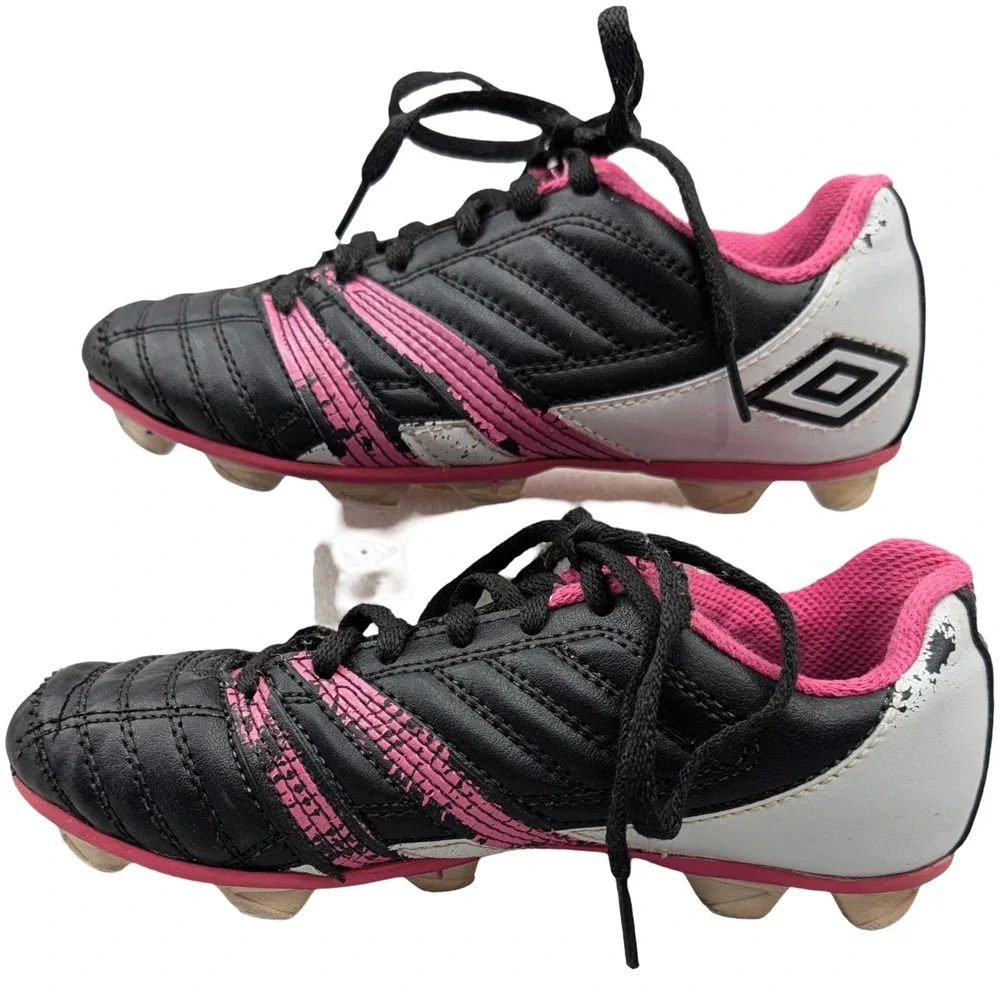 Umbro Girls Corsica Soccer Cleats Black Pink YFW00334 Size 1 Youth Shoes